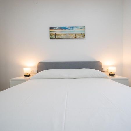 Homeholidaysrentals Chiara - Costa Brava Blanes Ngoại thất bức ảnh
